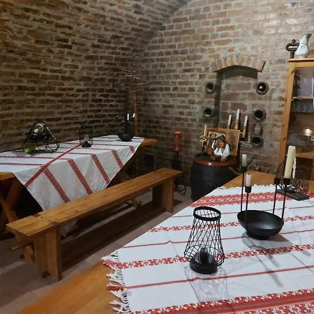 Nádas Pince * Szolosgyorok